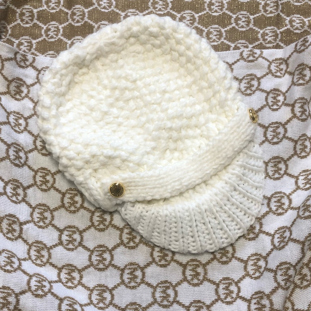 Michael Kors Ivory Cable Knit hat